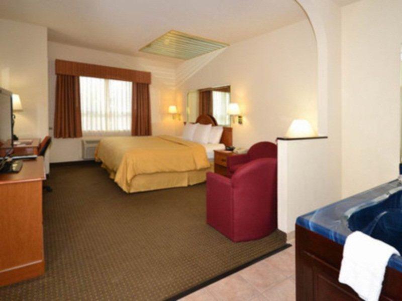 Hotel Comfort - Near The Galleria
