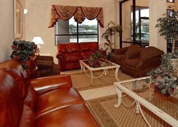 Hotel Comfort - Near The Galleria 3*